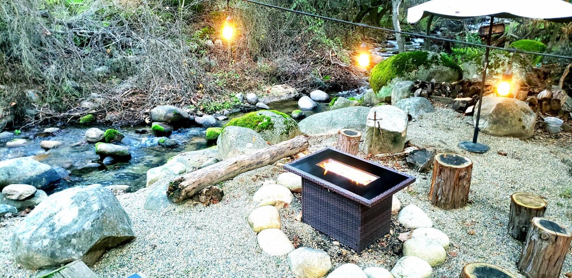 Magical River House ! 10 Min To Snp Park Entrance Three Rivers Bagian luar foto