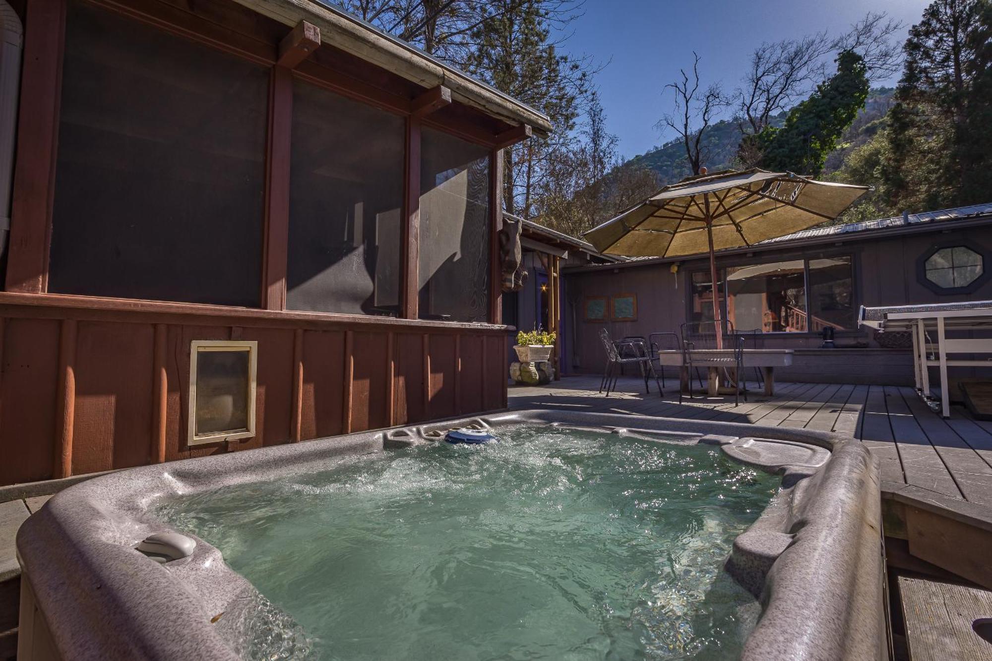 Magical River House ! 10 Min To Snp Park Entrance Three Rivers Bagian luar foto