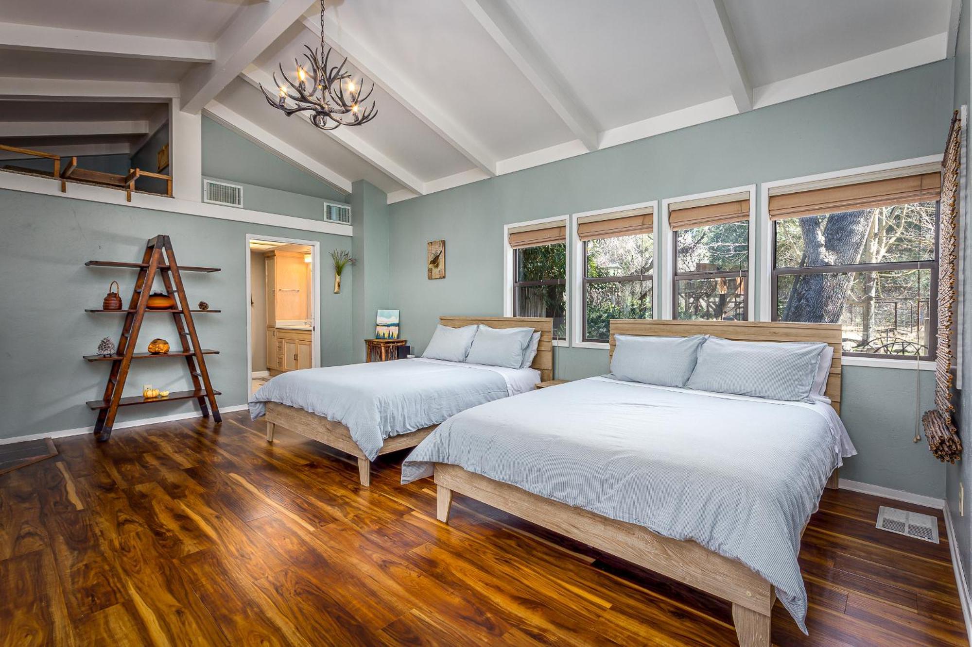 Magical River House ! 10 Min To Snp Park Entrance Three Rivers Bagian luar foto